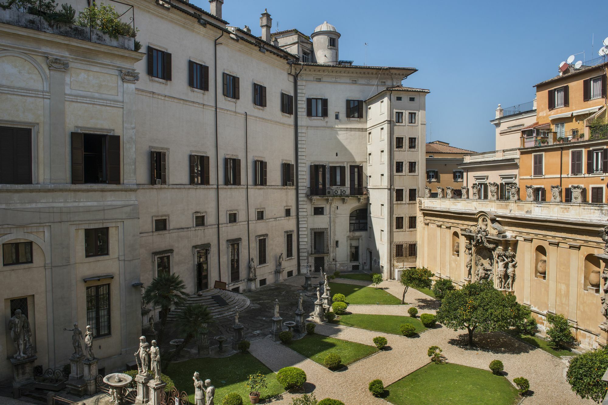 Hotel Vilon - Small Luxury Hotels Of The World Рим Екстер'єр фото